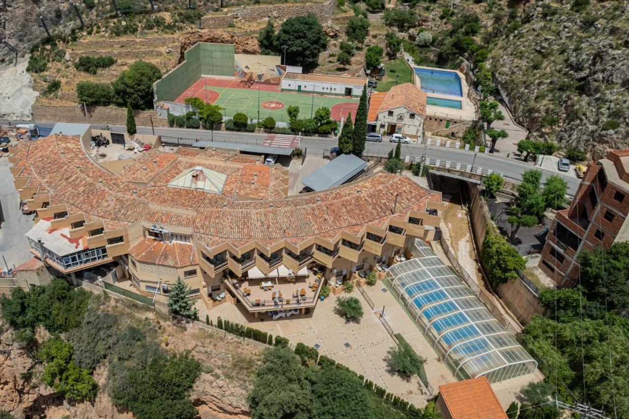 Hotel Restaurante Felipe II (Adults Only) อัยนา ภายนอก รูปภาพ