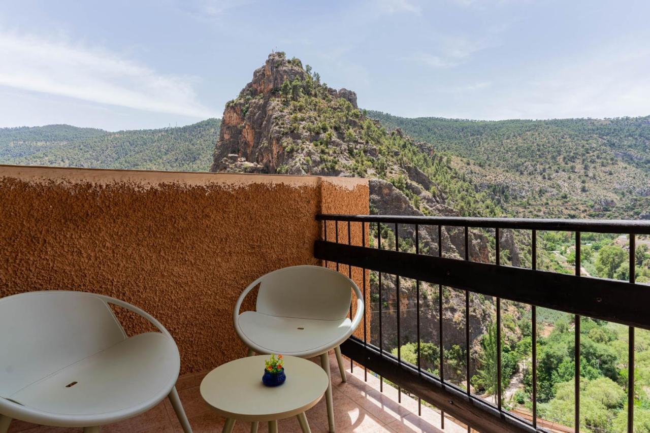 Hotel Restaurante Felipe II (Adults Only) อัยนา ภายนอก รูปภาพ