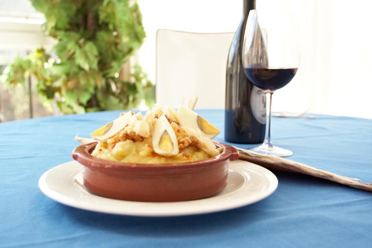 Hotel Restaurante Felipe II (Adults Only) อัยนา ภายนอก รูปภาพ